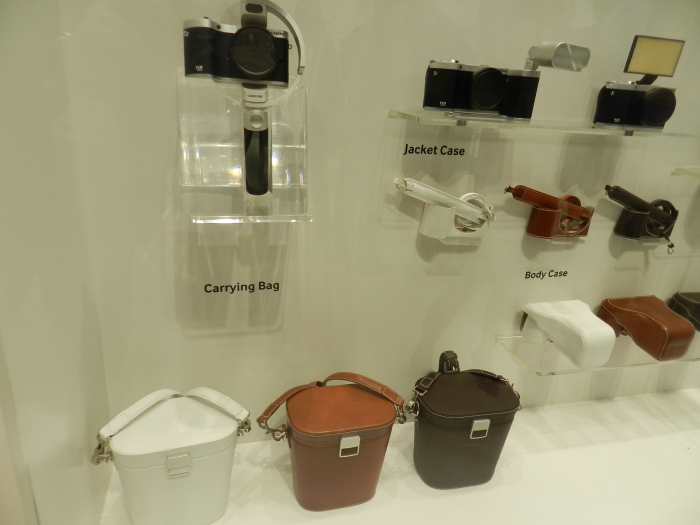 galaxy-camera-accessories-04
